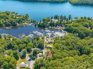 12 Whitney Dr, Averill Park, NY 12018