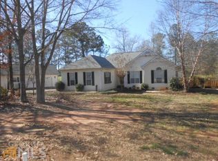 71 Melba Ct, Senoia, GA 30276