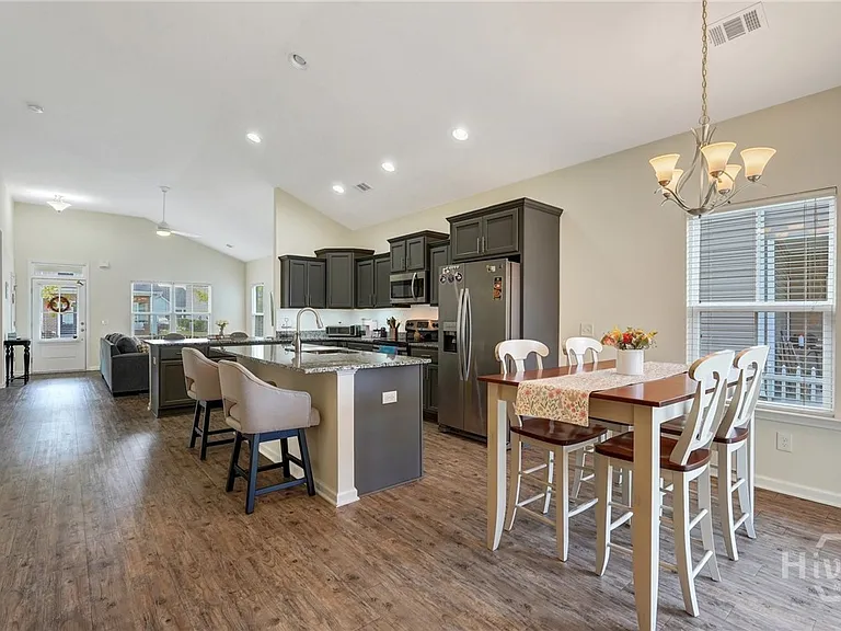 314 Crabapple Cir — Photo 11