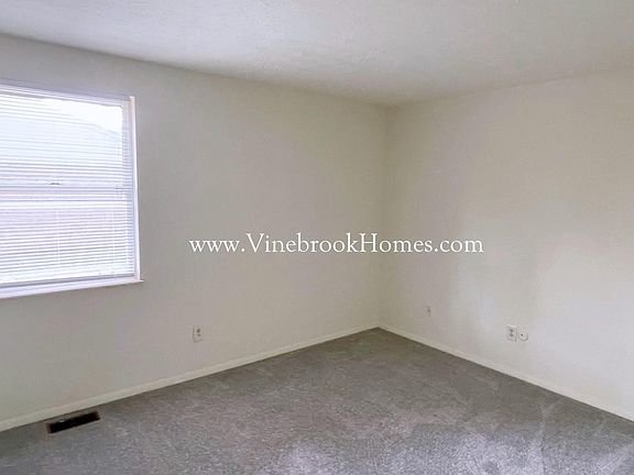 4th image of 8165 Mount Mansfield Dr
