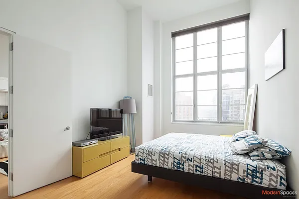 Rented by Modern Spaces | media 25
