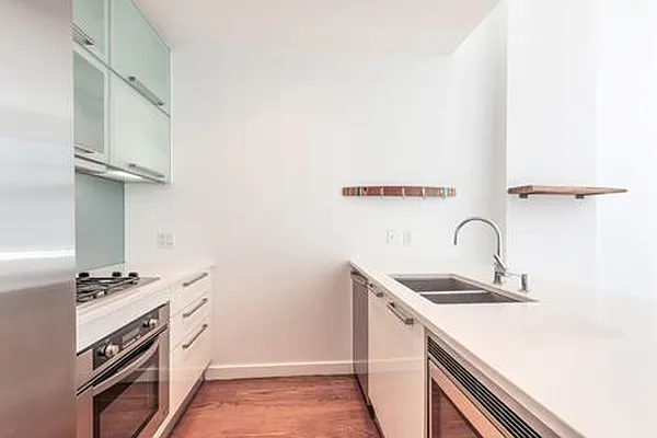 Rented by The Truss Group | media 12