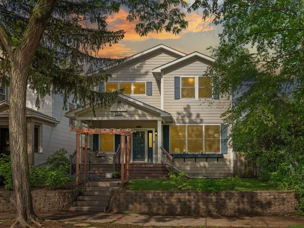 3622 Harriet Ave, Minneapolis, MN 55409