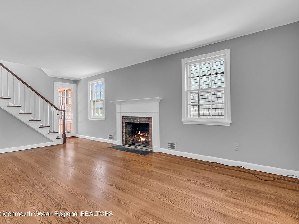 724 Crescent Place, Sea Girt, NJ 08750 Zillow