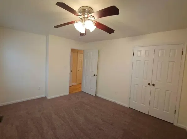 1316 Winfall Dr, Chesapeake, VA 23322