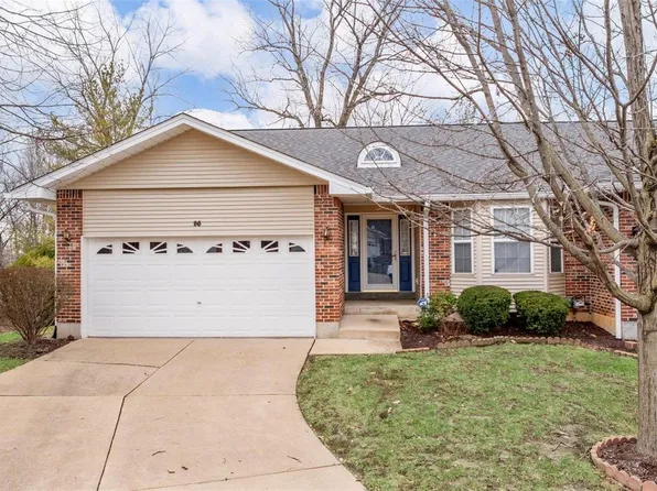 86 Rue De Paix Lake, Lake Saint Louis, MO 63367