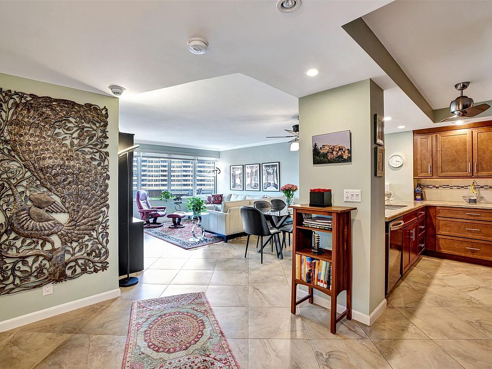 1st image of 3300 NE 36th Street #1121
