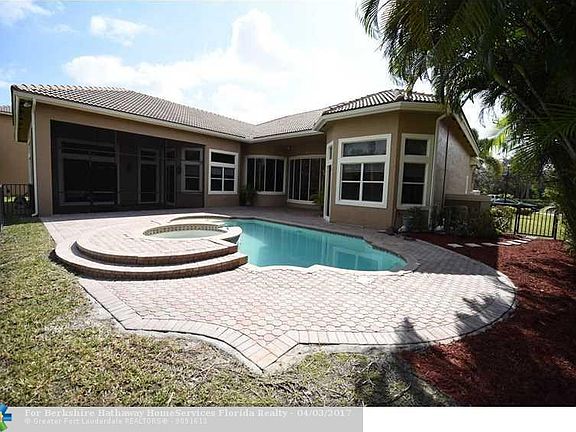 2nd image of 6424 NW 93rd Dr