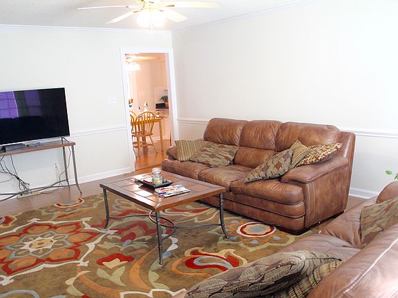 4th image of 3108 Aster Ct