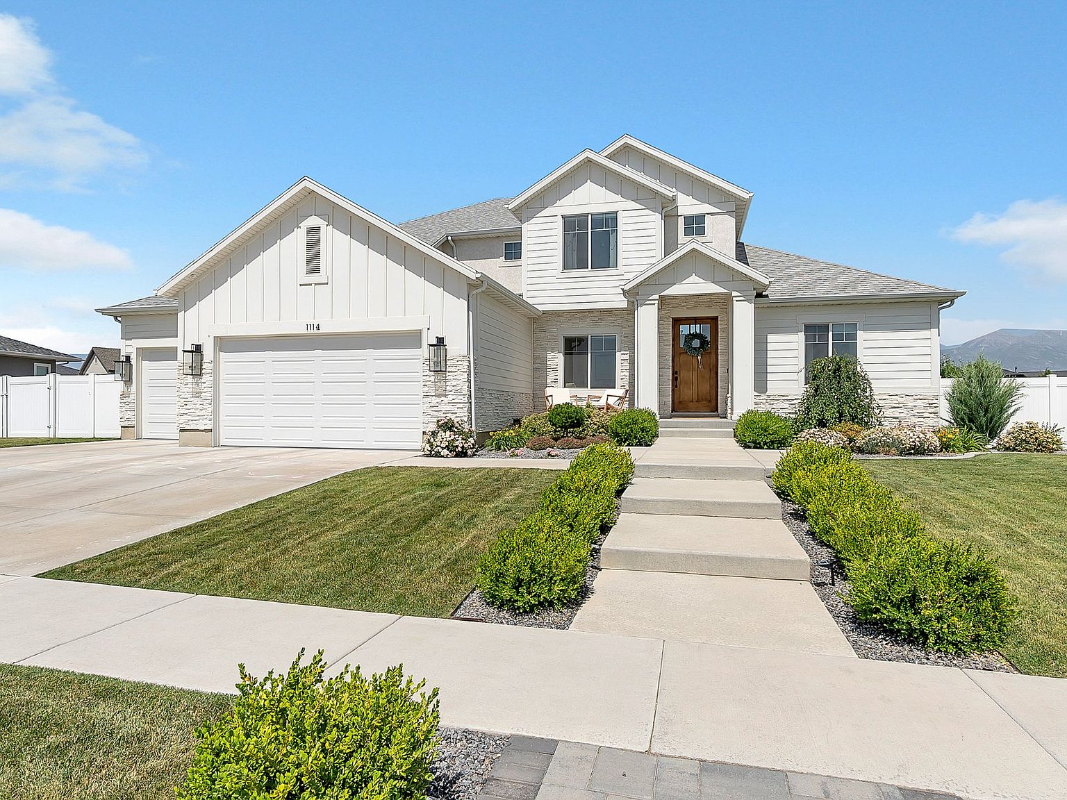 1114 high  For sale: 1114 CEDARCROFT CRESCENT, Pickering (Liverpool