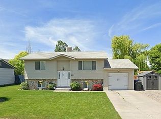 3921 Henderson Ln, Pocatello, ID 83201