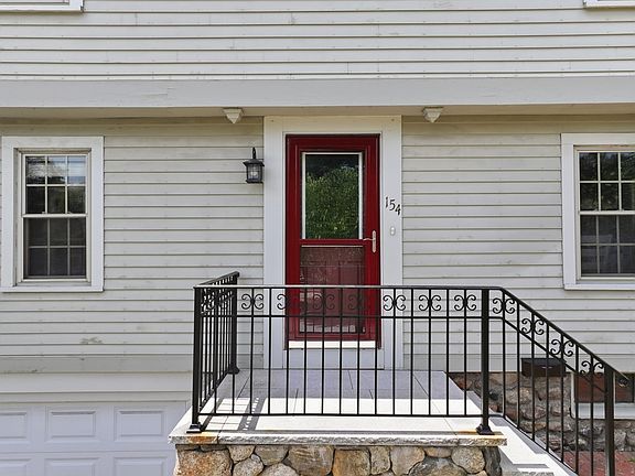 3rd image of 154 Barnard Rd