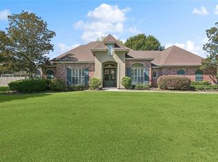 313 Jade Ct, Madisonville, LA 70447