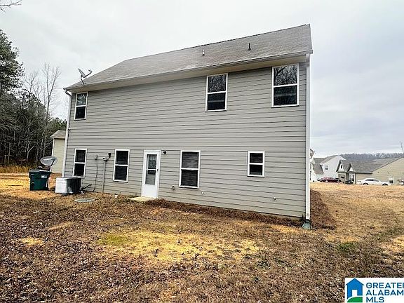 5th image of 310 Smith Glen Dr