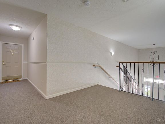 4th image of 3588 Chestnut Park Ln
