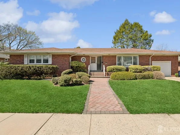 144 N 9th Ave, Highland Park, NJ 08904