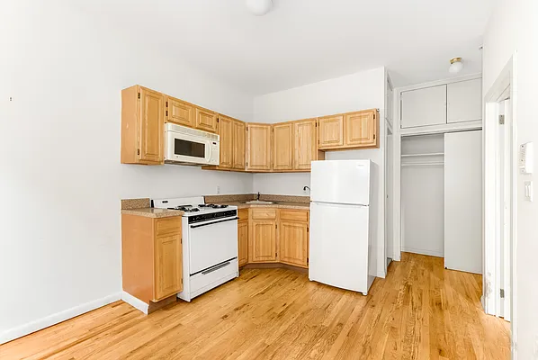 Rented by Douglas Elliman | media 5