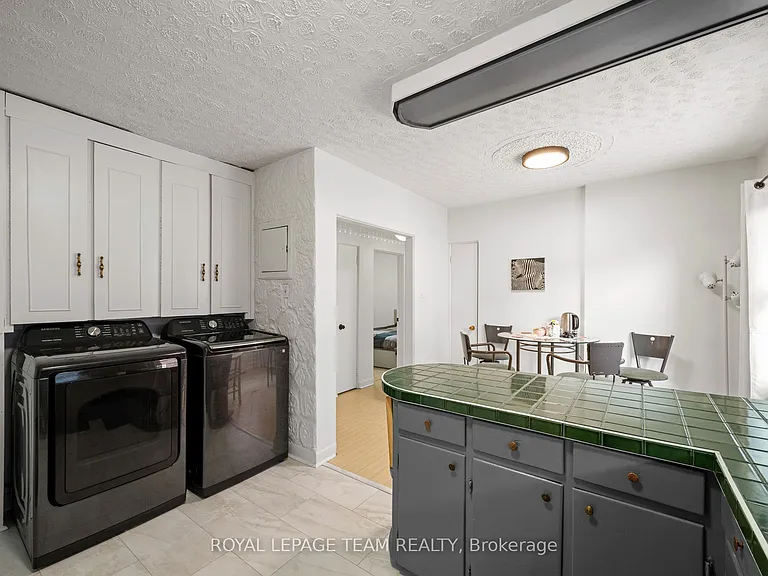 151 Granville St #2 — Photo 8