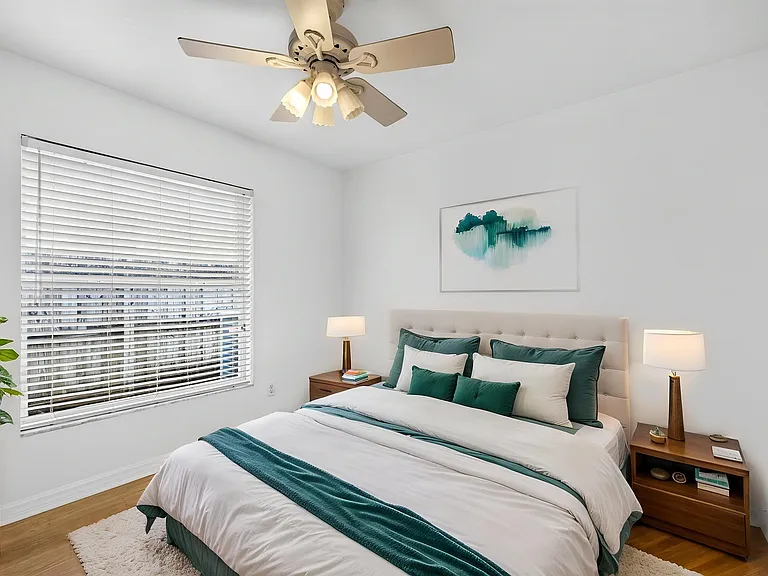 3105 Saint Clair Ave — Photo 27
