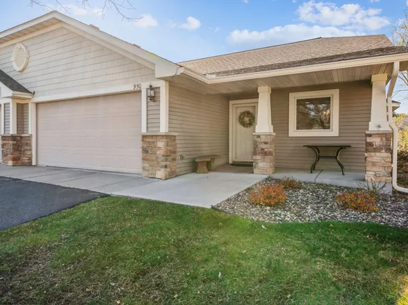 950 Keystone Ct N #4, Hudson, WI 54016