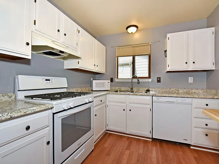 3729 Thundercloud Dr — Photo 9