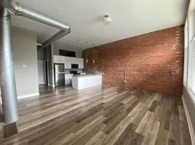 3802 Woodbine Ave, Cleveland, OH