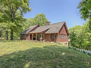 121 Wolfcreek Rd, Murphy, NC 28906