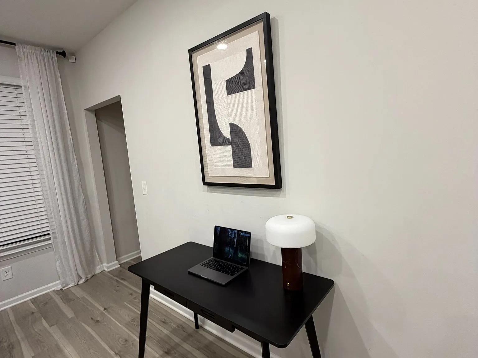 3 bed, 3.5 bath, 2227 sqft, $3,300 — Photo 3