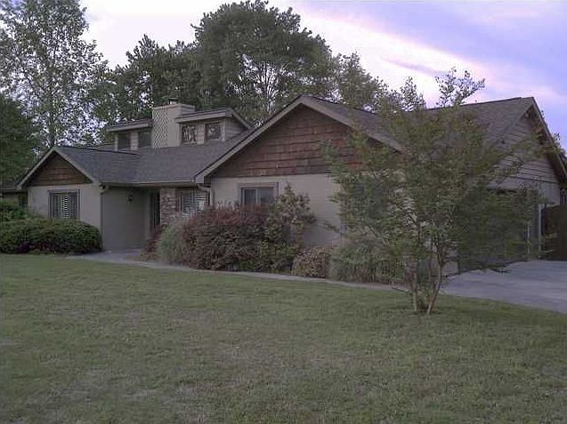 May 6 2011