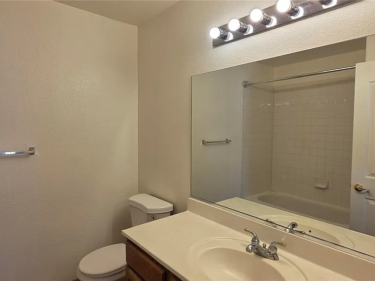 10509 Horseshoe Falls Ct — Photo 19