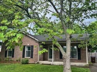 109 Karen Dr, Nicholasville, KY 40356