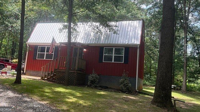 1st image of 821 Winston Drive Ext