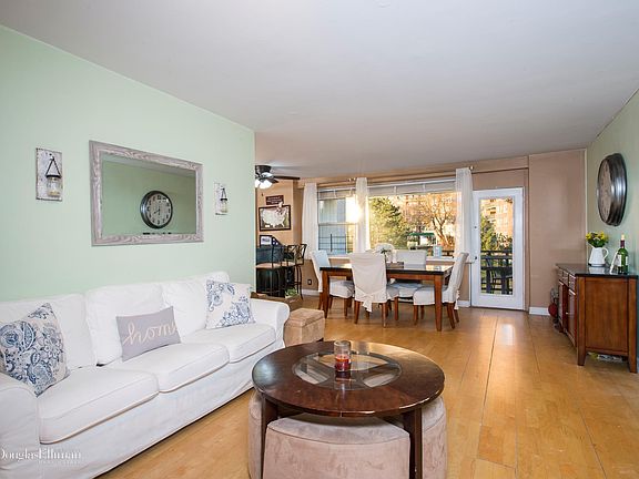 2nd image of 5700 Arlington Ave APT 3W
