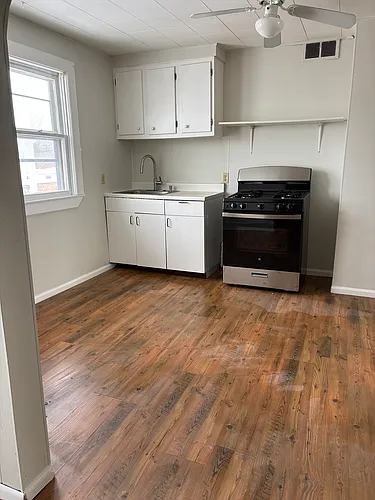 4260 S Park Ave #2 Photo 1
