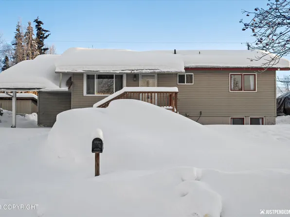 3805 Seaforth Pl, Anchorage, AK 99508