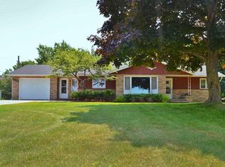 6630 Us Highway 31 S, Charlevoix, MI 49720