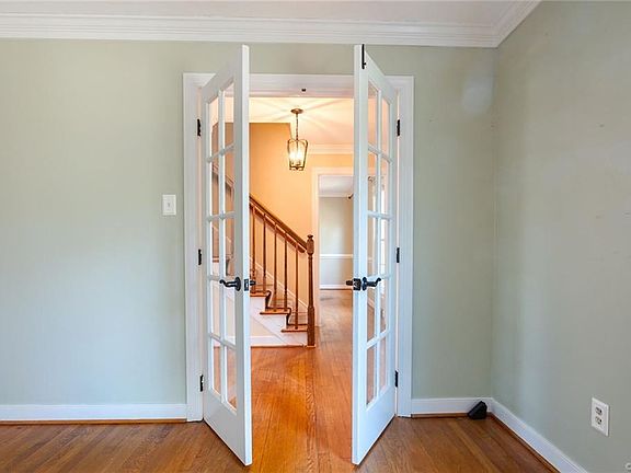 5th image of 11023 Swayback Ln