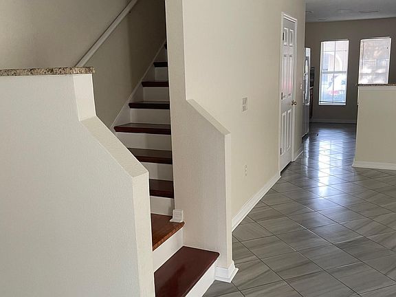 4th image of 8104 Silent Creek Dr