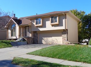 6616 S 86th Avenue Cir, Ralston, NE 68127