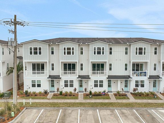 2nd image of 1066 2ND Avenue N