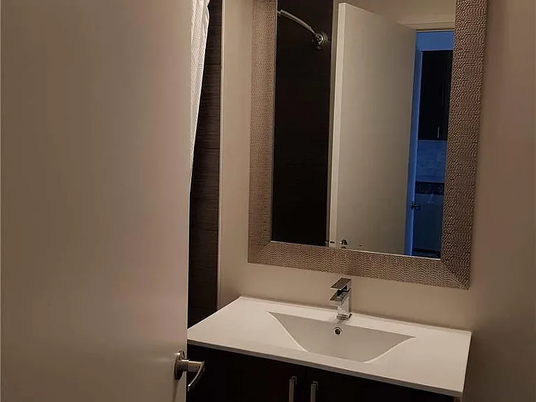 22 E Haven Dr #533 — Photo 4