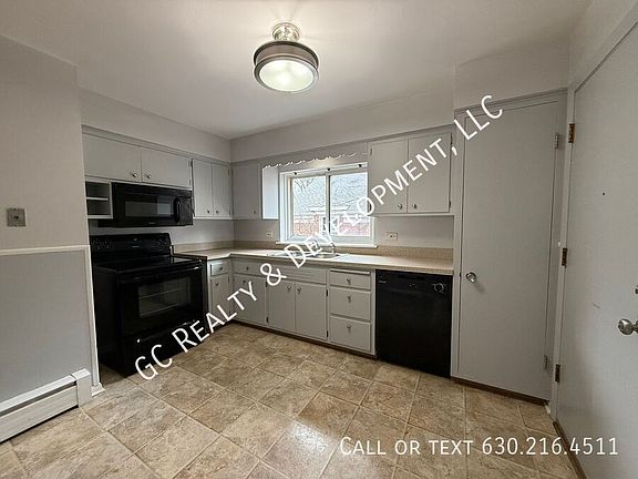 5th image of 3036 Central St Floor 2