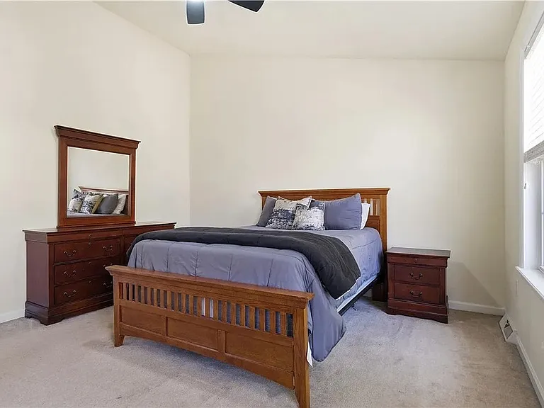 10565 Cherry Grove Ct — Photo 13