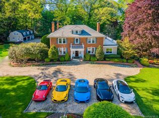 23 Townsend Road, Glen Cove, NY 11542
