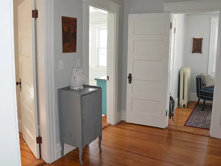 192 Willard Ave #B — Photo 7