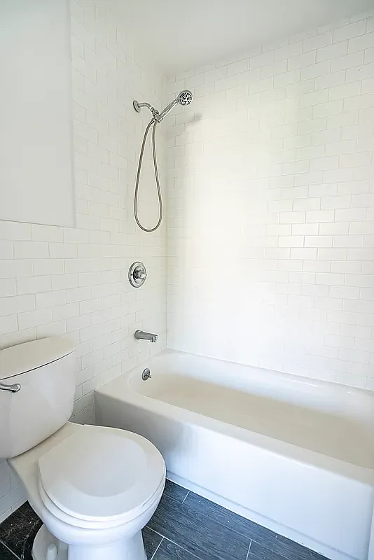 496 Central Avenue — Photo 3