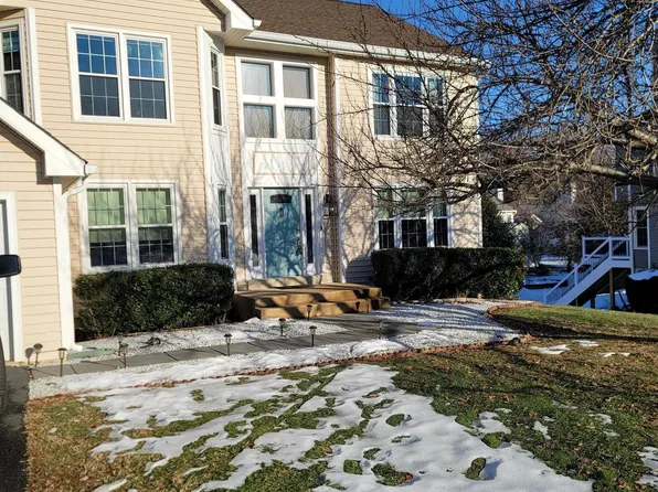16 Wendover Ct, Stafford, VA 22554