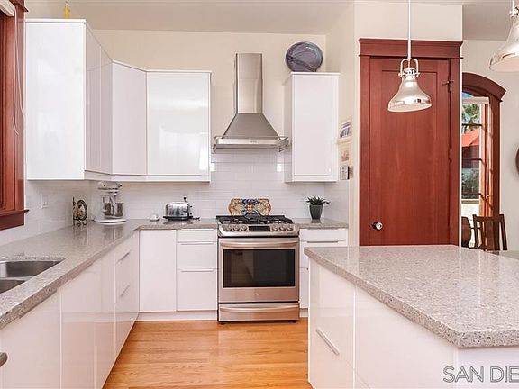 5th image of 4458 42nd St #A