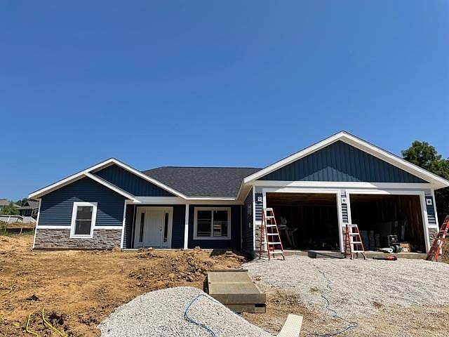 1st image of 1053 Ruby Creek Dr