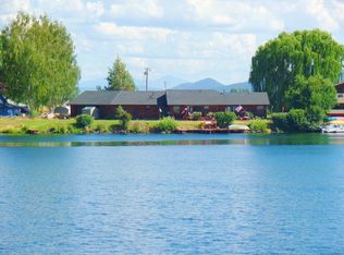 41888 Creighton Dr, Fall River Mills, CA 96028